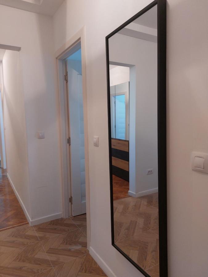 Eli'S Apartments -Ultracentral Near Palas Iasi Buitenkant foto